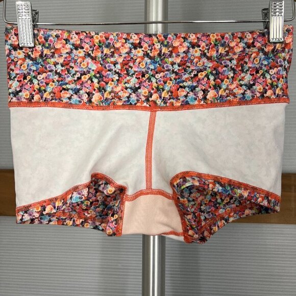 Lululemon Athletica Boogie Active Short‎ Petal Multicolor Sz 4 - Picture 6 of 9